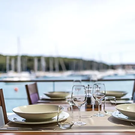 Ribarska Koliba 4* Póla