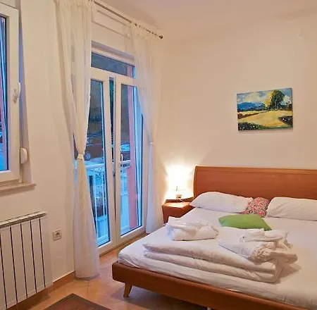 Ribarska Koliba 4* Póla