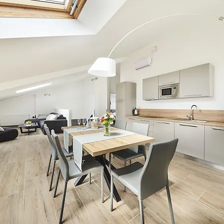 Ribarska Koliba 4* Póla