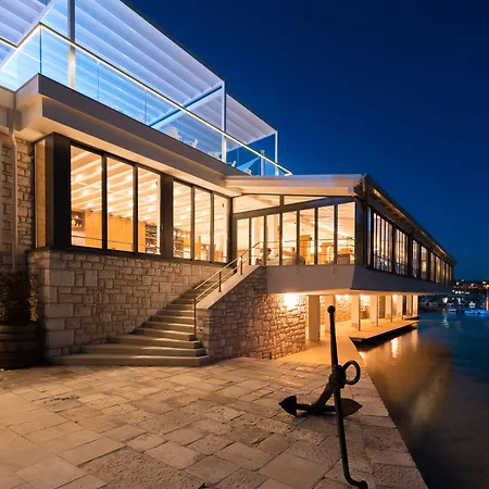 Apartmanhotel Ribarska Koliba Póla