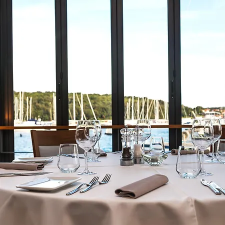 Ribarska Koliba 4* Póla