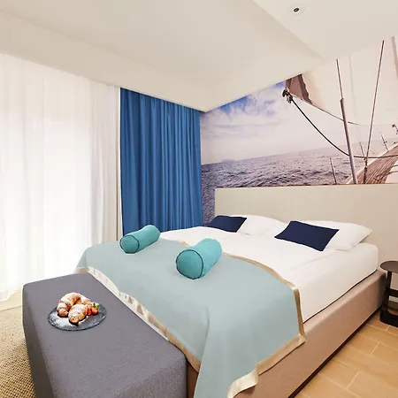 Ribarska Koliba Apartmanhotel 4*