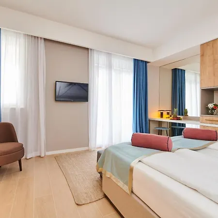 Ribarska Koliba アパートホテル プーラ