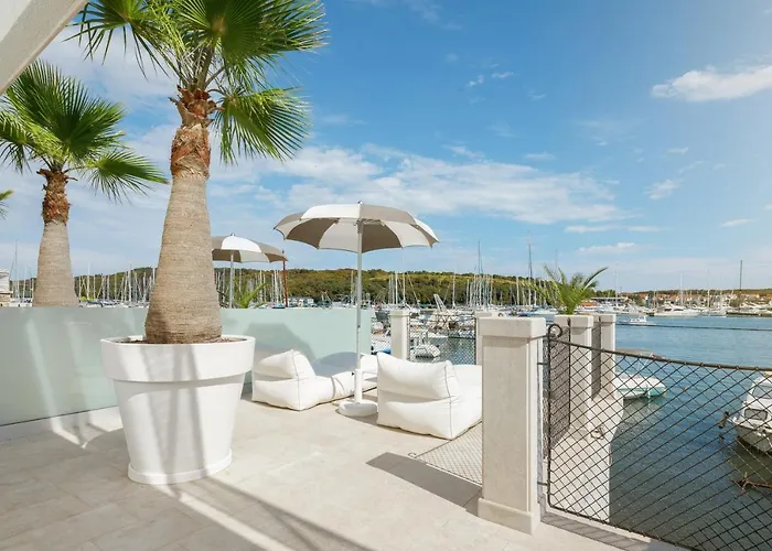 Ribarska Koliba 4* Pula