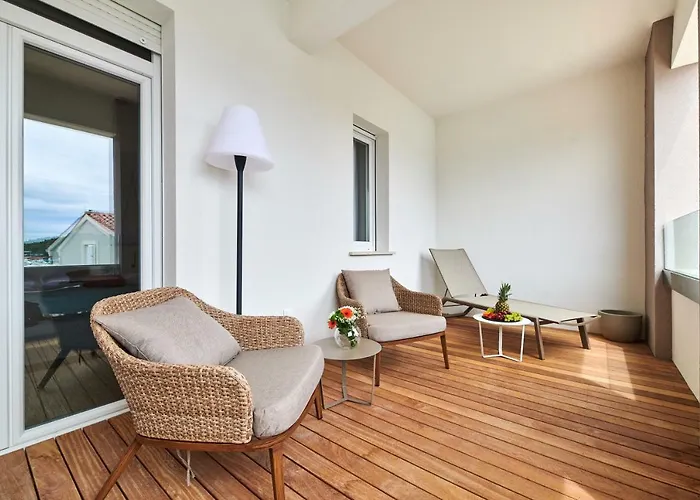 Ribarska Koliba Aparthotel 4*
