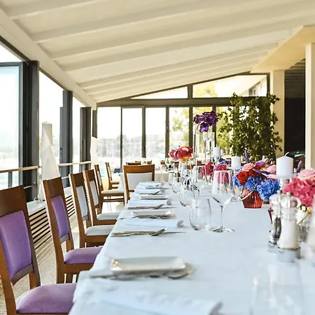 Ribarska Koliba 4* بولا