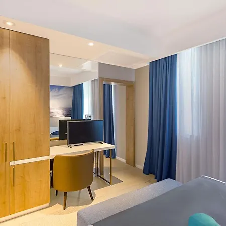 Ribarska Koliba 4* プーラ
