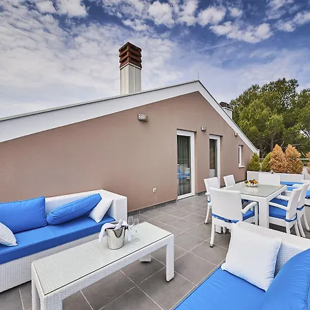 Appart hôtel Ribarska Koliba 4*