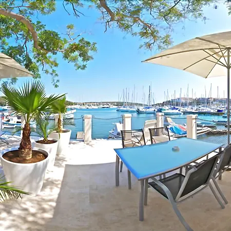 Ribarska Koliba Appart hôtel 4*