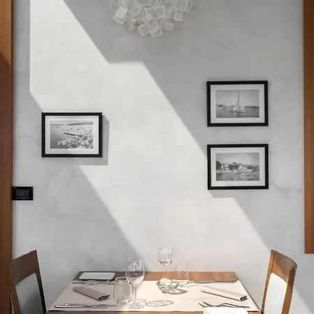 Ribarska Koliba 4* بولا