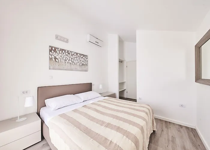 Lägenhetshotell Ribarska Koliba 4*