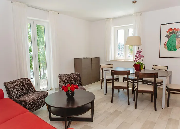 Apartmanhotel Ribarska Koliba 4*