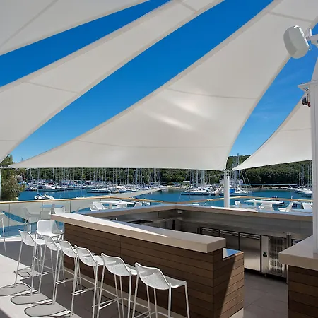 Ribarska Koliba 4*